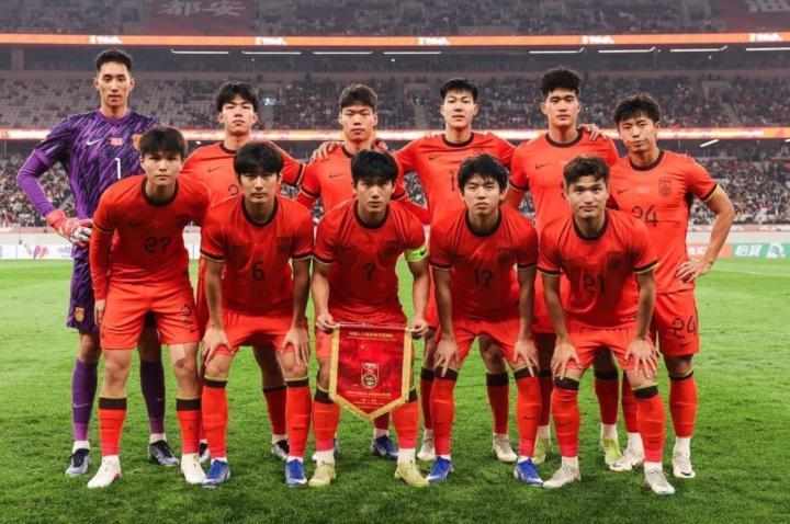  战术执行与新人提拔：国足重塑信心的关键路径 体育新闻 战术执行与新人提拔：国足重塑信心的关键路径 体育新闻