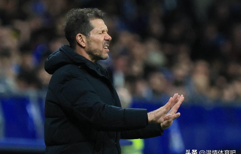  【战术复盘】红牌改变战局：巴萨0-2马竞欧冠1/4决赛深度技术解析 体育新闻