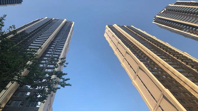  从“炙热困境”到“清凉方案”：东北高校宿舍空调改造的系统性分析 教育招生