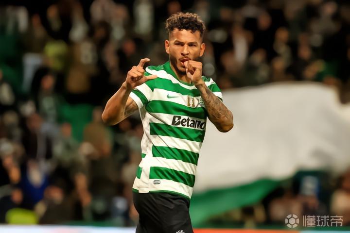 从圣玛尔塔到酋长球场：苏亚雷斯欧冠进化论·数据解码与战术价值 体育新闻